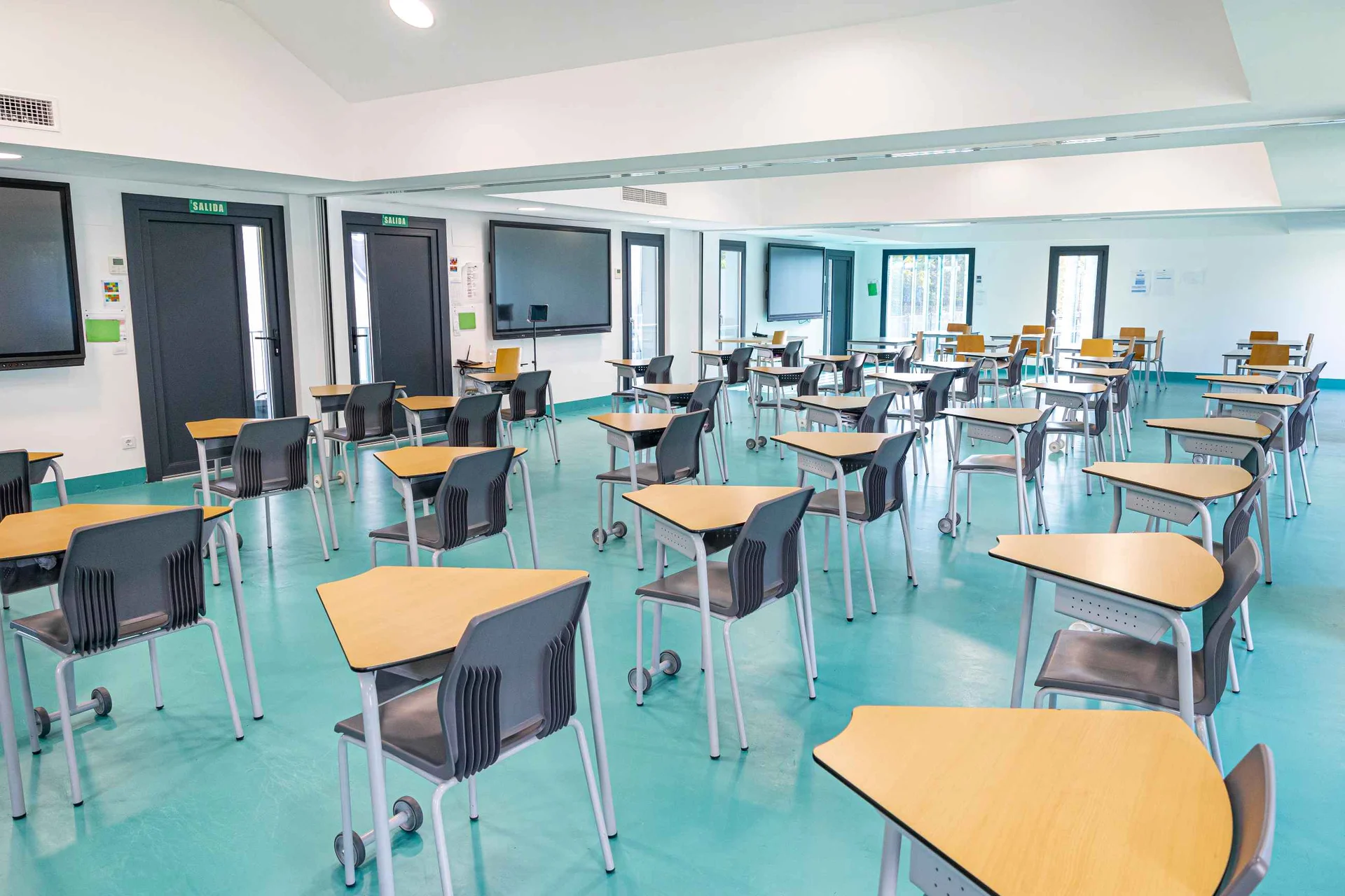 Classroom 