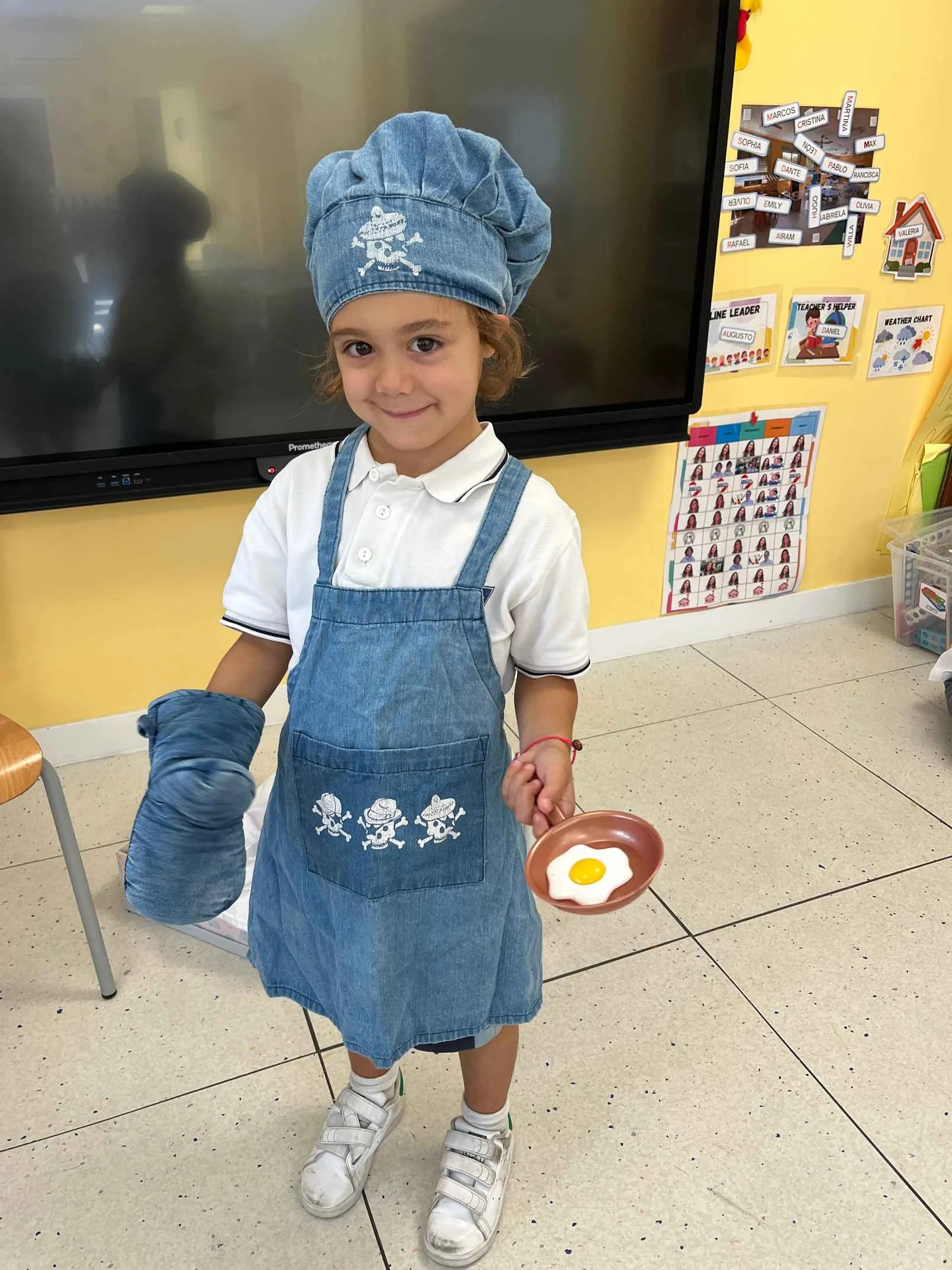Las profesiones. La policía visita Infantil 4